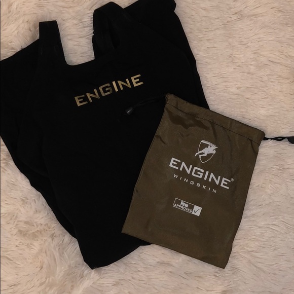 Engine Kneeskin - Picture 1 of 6